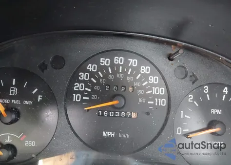 1999 Chevrolet Monte Carlo Ls z USA, uszkodzony, nr VIN 2G1WW12MXX9213044